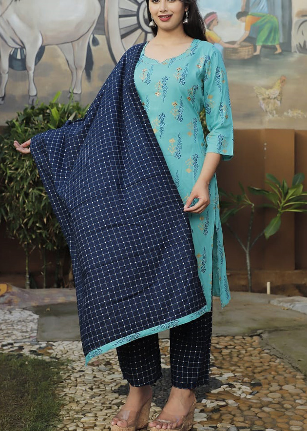 Buy Blue Floral Print Kurta With Embroidered Neck Online - W for Woman